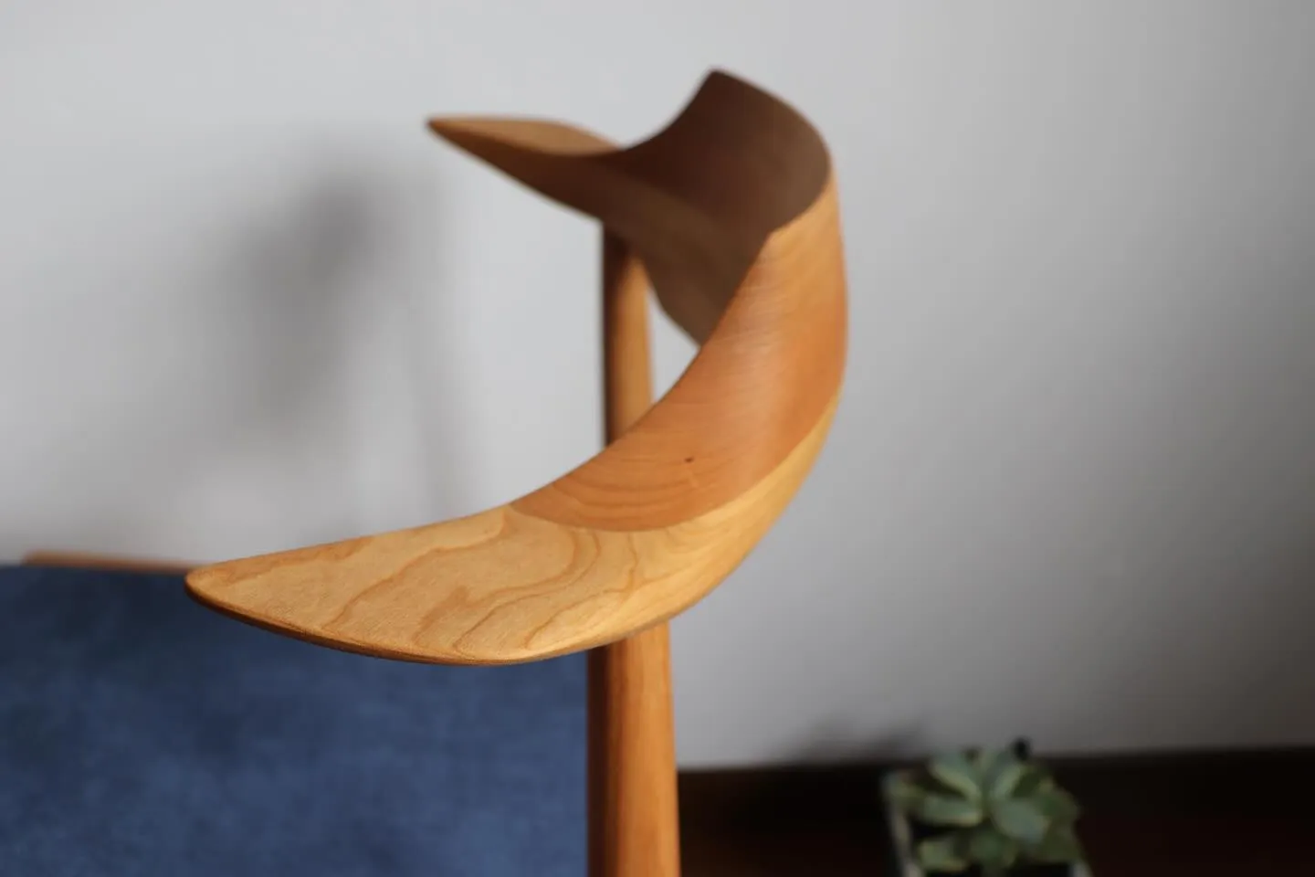 ＃家具工房橙＃チェリー＃ダイニングチェア＃背もたれのフィット...