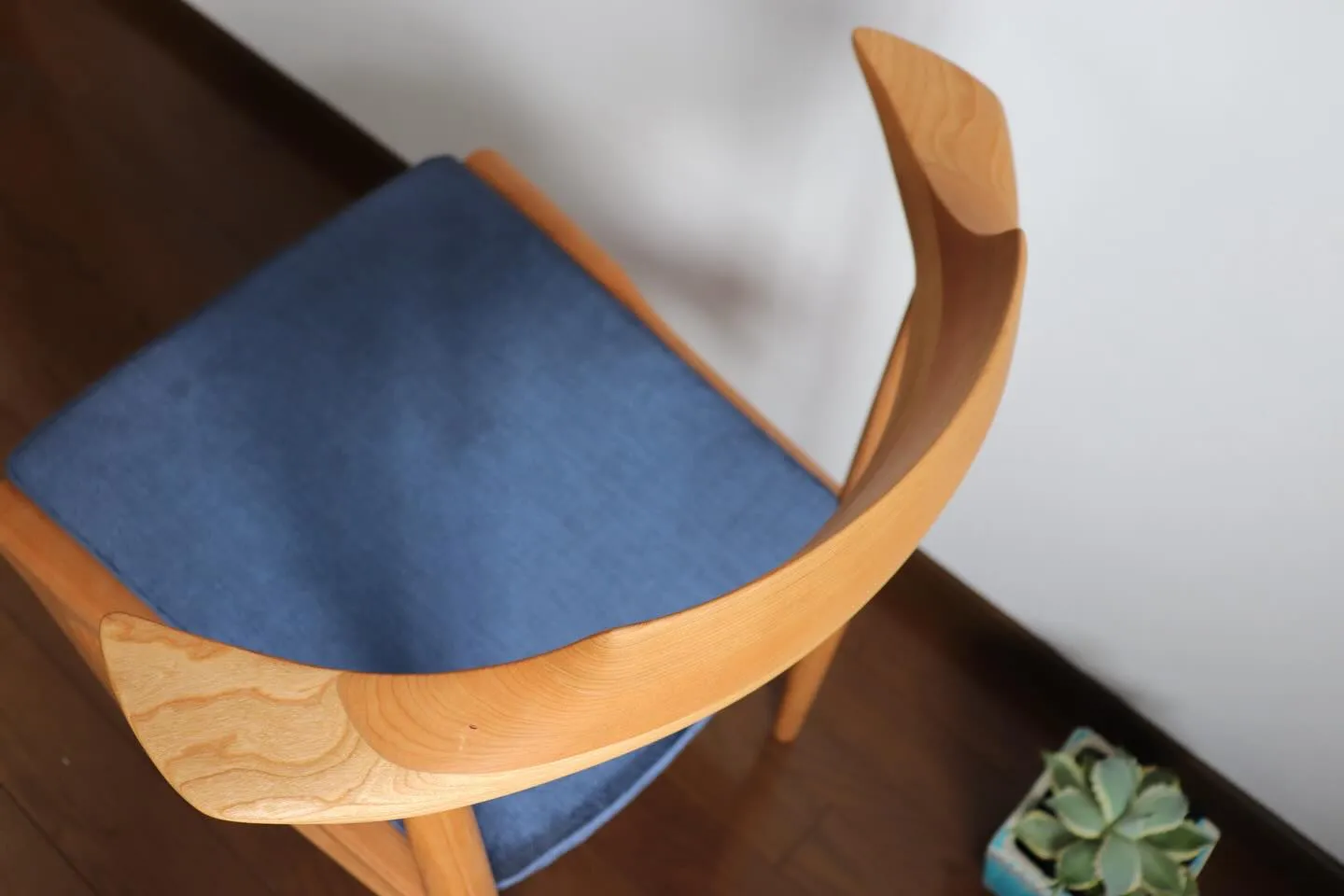 ＃家具工房橙＃チェリー＃ダイニングチェア＃背もたれのフィット...