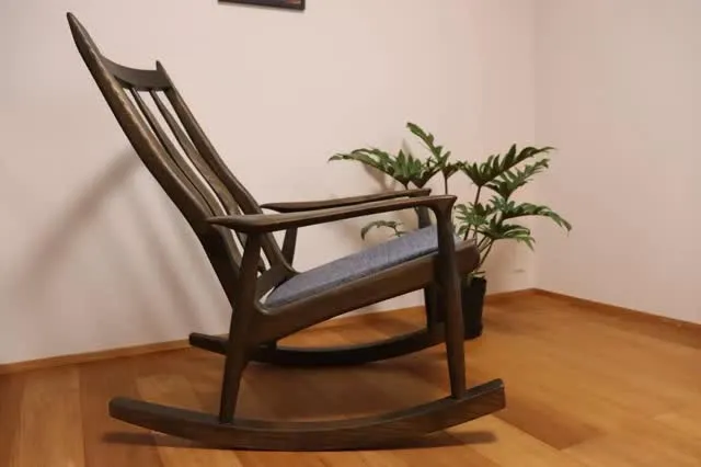 身体をあずけ、時を忘れる。